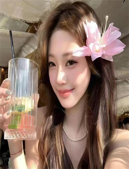 社会意义：《花都绯闻》水下拍摄的设备与技术挑战——欣赏艺术的审美指南